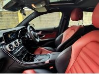 2020 Mercedes-Benz GLC300e 2.0 e 4MATIC Coupé AMG Dynamic SUV ภายในแดงดำ รถสวยสุด รูปที่ 4